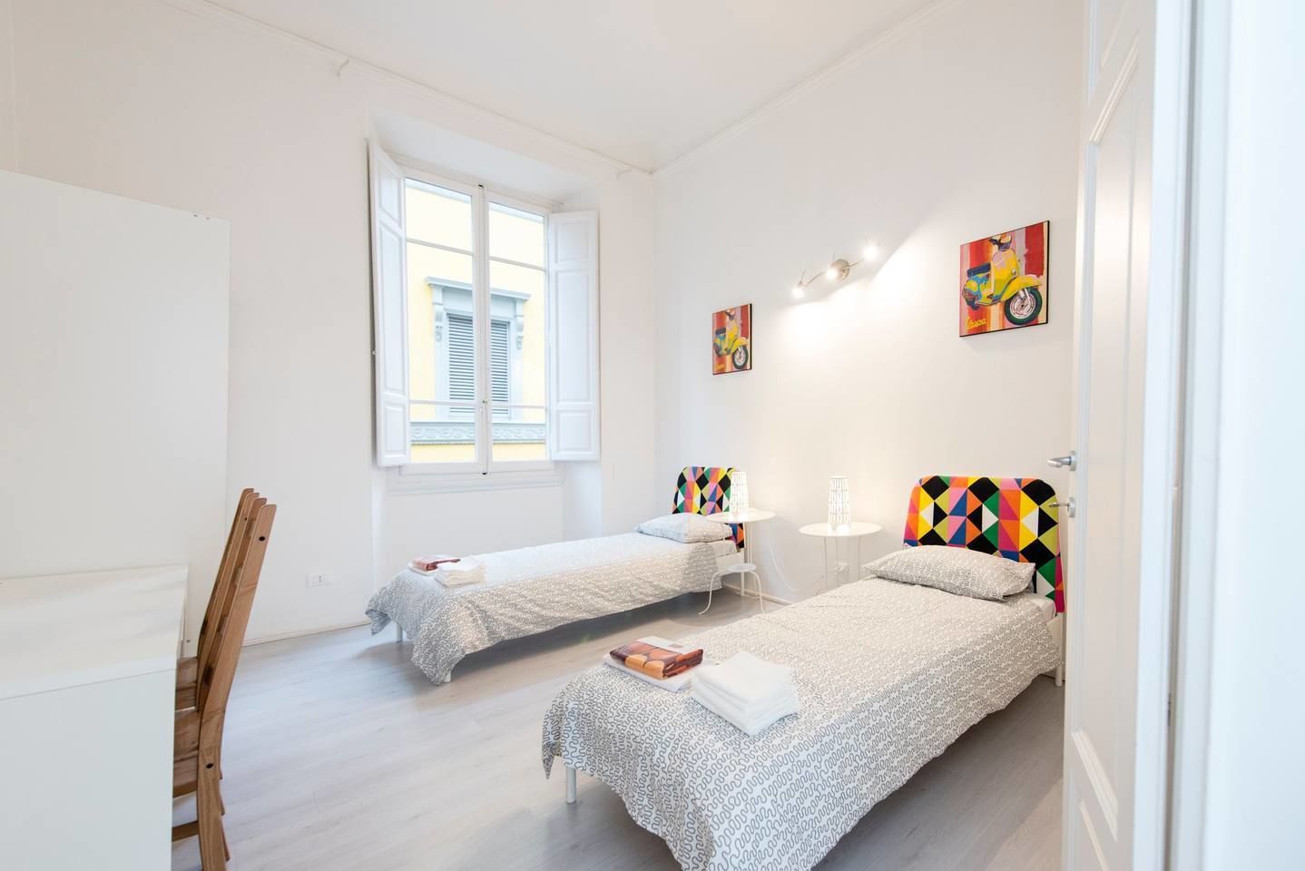 Basic-Apartment, 4 Schlafzimmer | 1 Schlafzimmer, Schreibtisch, Bügeleisen/Bügelbrett, Babybetten