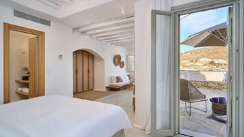 Beach Front Suite | Ropa de cama hipoalergénica, minibar, caja fuerte y cortinas opacas