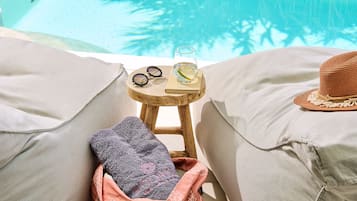 Suite de luna de miel, piscina privada | Terraza o patio