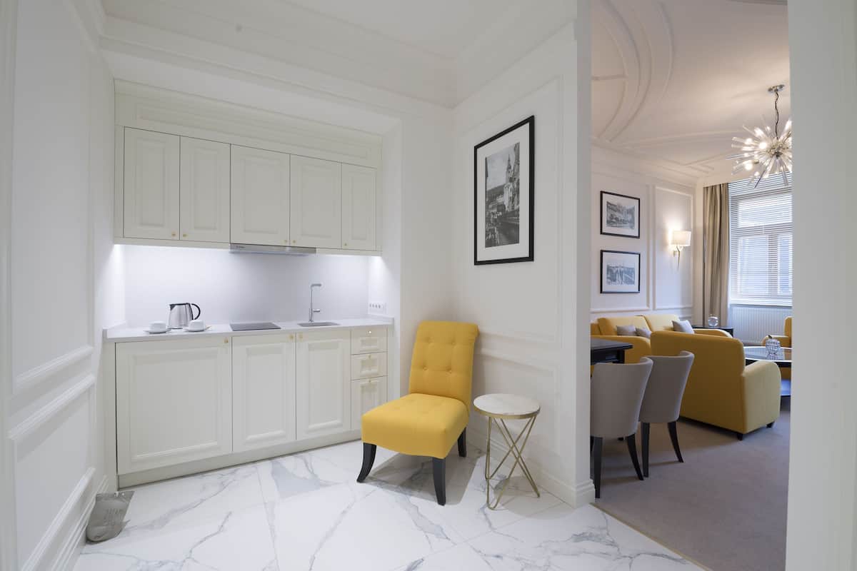 apartment | private kitchenette | coffee/tea maker, electric kettle