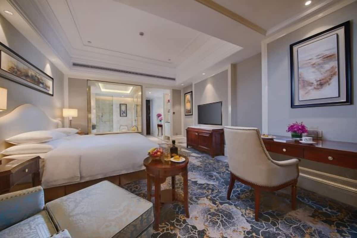 Desk, cots/infant beds, free WiFi