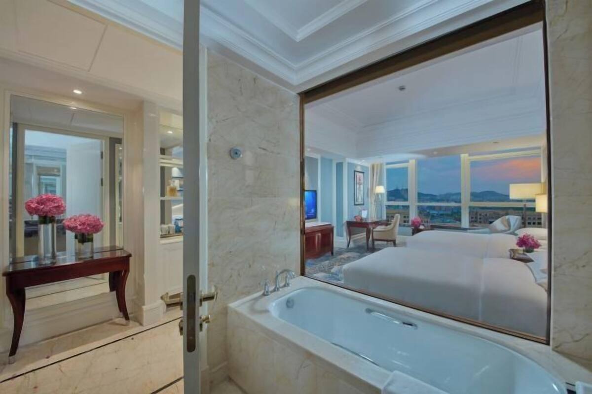 Escritorio, cunas, wifi gratis