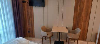 Hotel Hafez