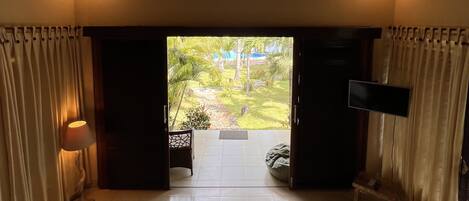 Deluxe Double or Twin Room | Select Comfort beds, minibar, in-room safe, desk