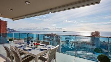 Appartement, 1 slaapkamer, terras, uitzicht op zee | Terras