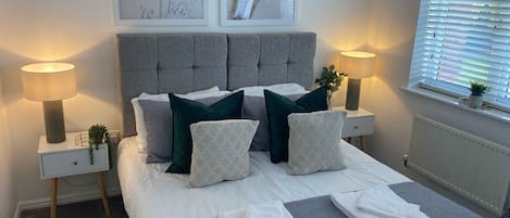 Apartment, Private Bathroom, Park View | 2 bedrooms