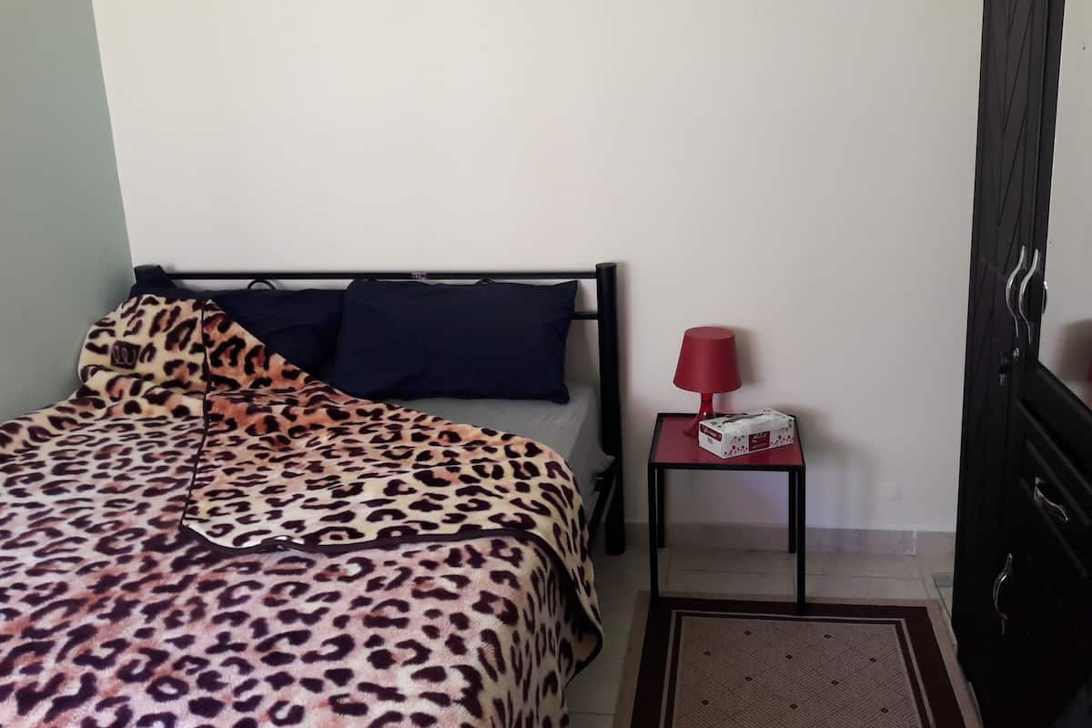 Apartement Mogador 2 | 2 bedrooms, iron/ironing board, free WiFi, bed sheets