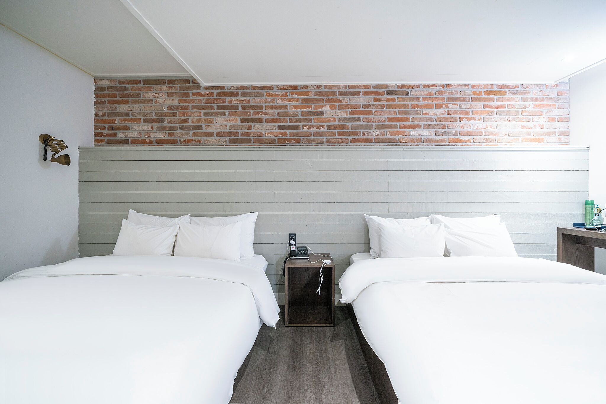 Family Quadruple Room, 2 Queen Beds