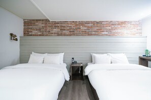 Family Quadruple Room, 2 Queen Beds | Premium bedding, down comforters, desk, laptop workspace