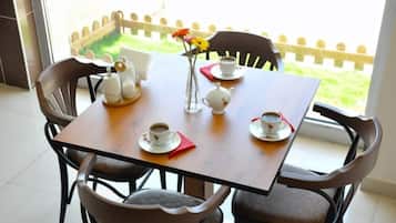 Desayuno buffet incluido todos los días