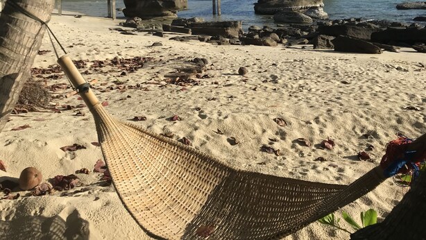On the beach, rowing - Aow Noi Resort (Ko Kood)