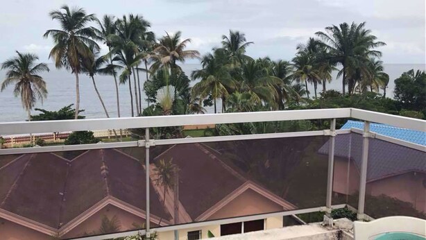 View from property - Studio Sabliere (Libreville)