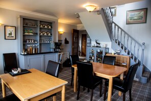 Free daily full breakfast  - Fairways Lodge B&B (Isle of Mull)