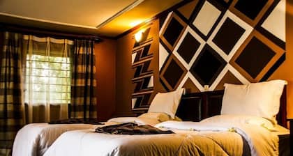Mountain Gorilla View Lodge