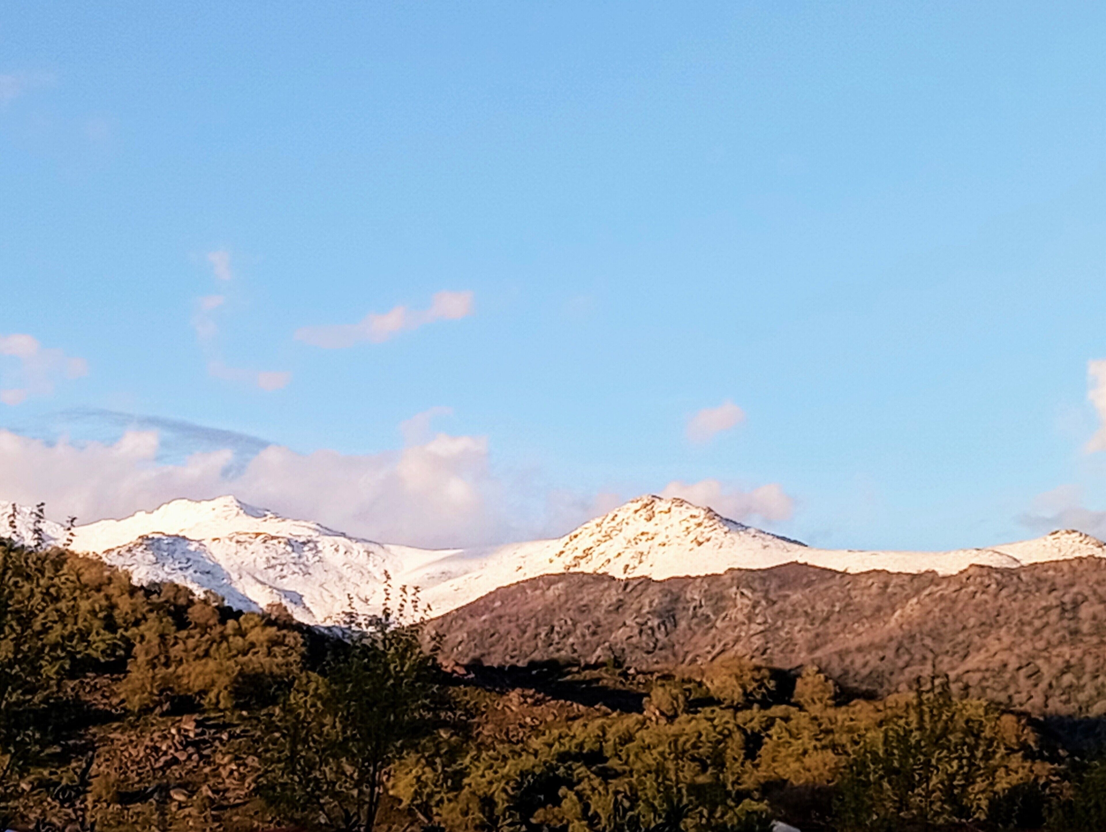 Vue sur la montagne