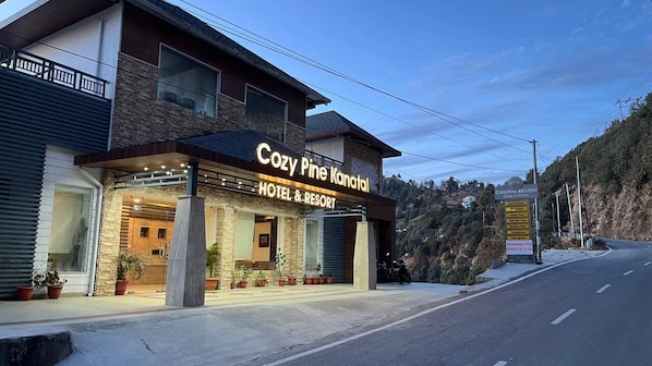 Front of property - Tavisha Kanatal Hills Chamba (Tehri)