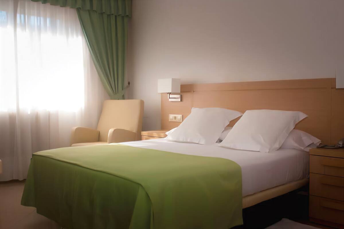 Double Room | WiFi (free)