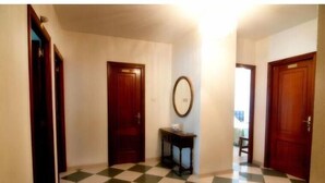 Unclassified image, 5 of 8, button - Hotel El Duende (Cambados)