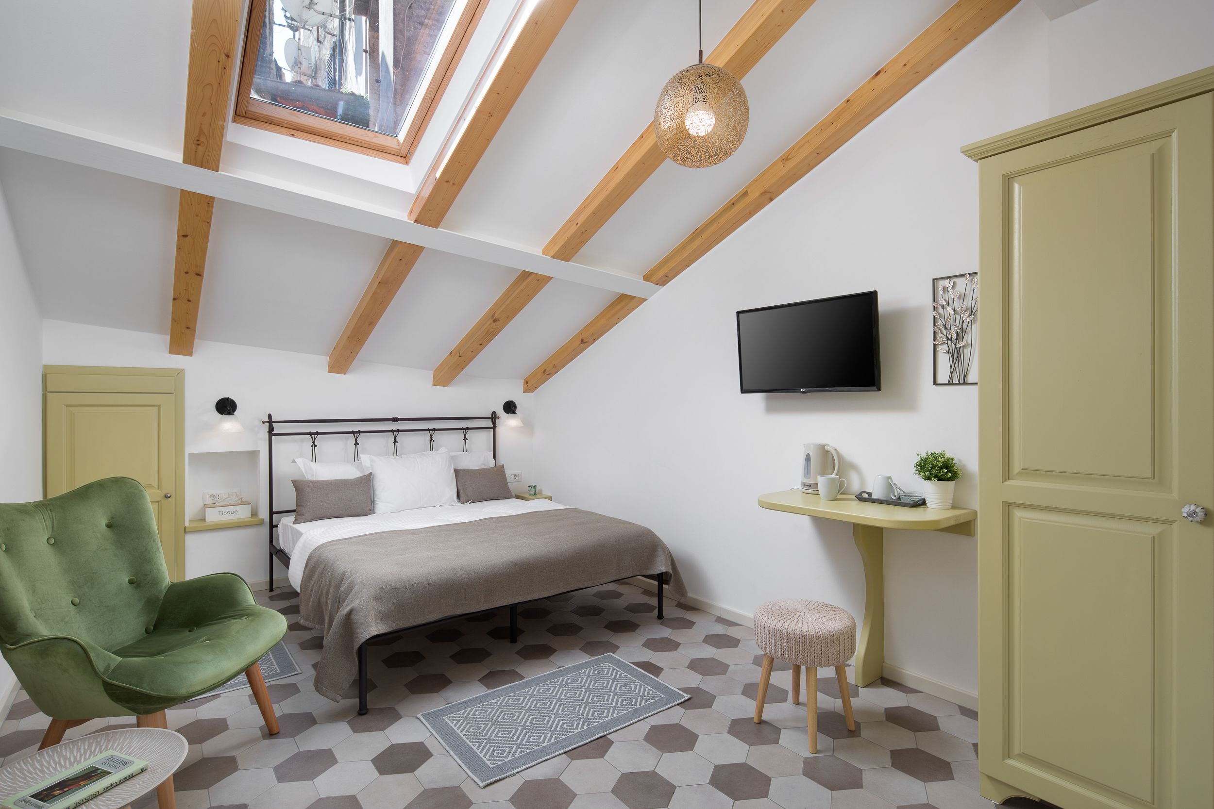 Deluxe Suite, 1 Queen Bed, Refrigerator, Tower | View from room