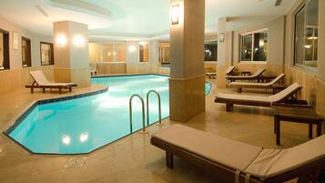 Innenpool, Außenpool