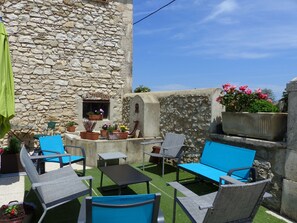 Terrace/patio - La fontaine de rocoule Chambres d'hotes (Rochefort-en-Valdaine)