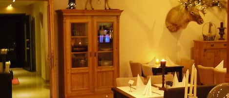 Daily buffet breakfast (EUR 8.90 per person)