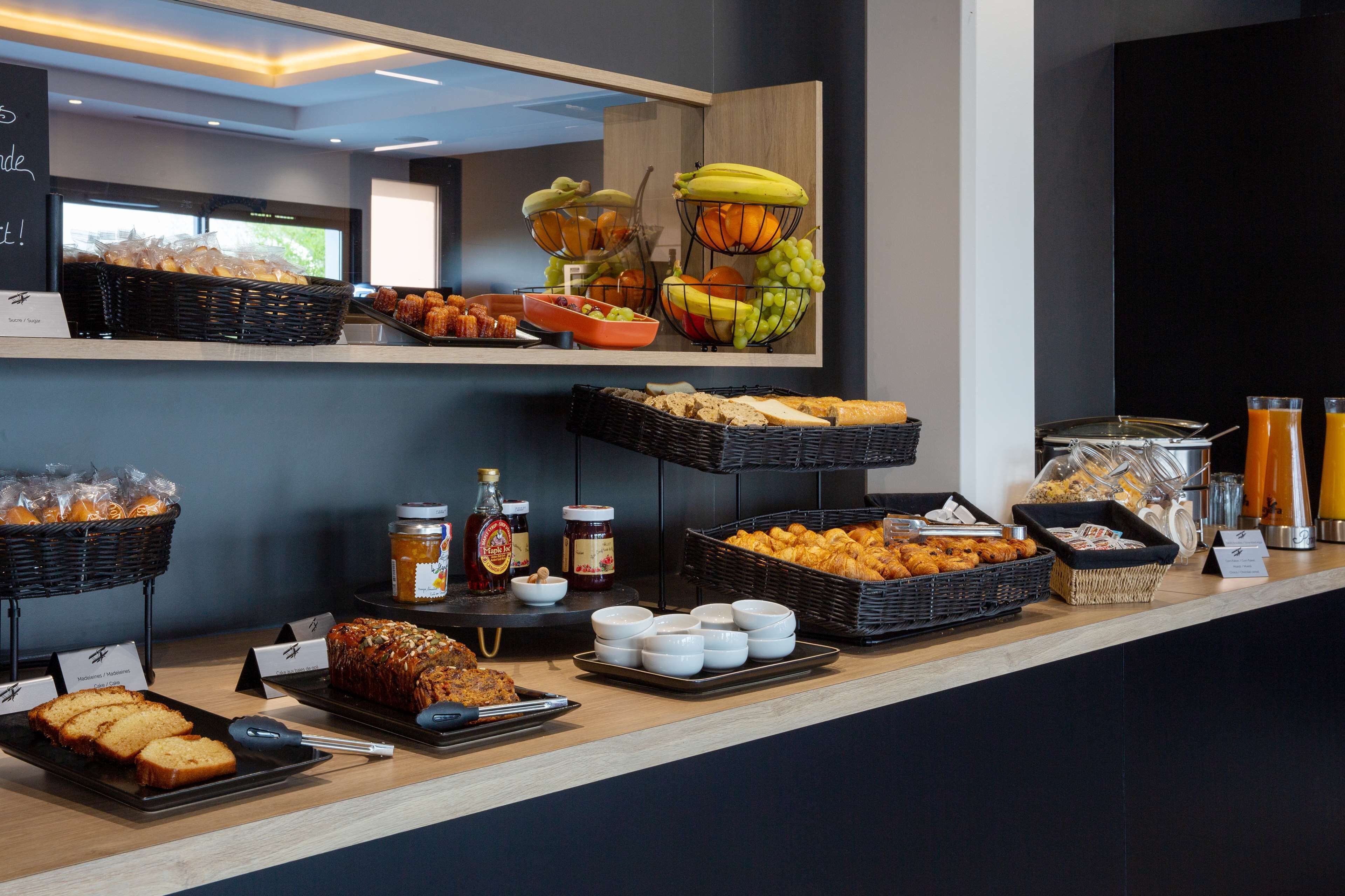daily buffet breakfast (eur 14 per person)