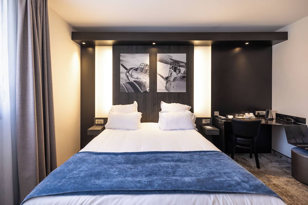 Habitación clásica, 1 cama Queen size, para no fumadores | Ropa de cama de alta calidad y camas Select Comfort