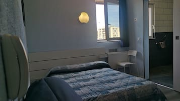 Comfort Quadruple Room, 1 Double Bed with Sofa bed, Accessible