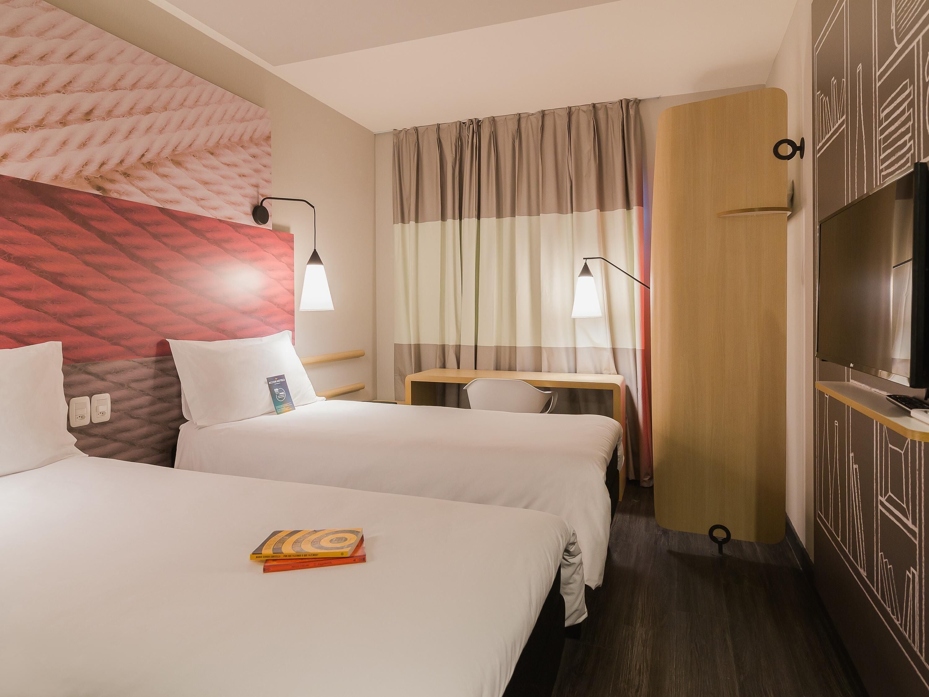 Standard Apartment, 2 Single Beds
