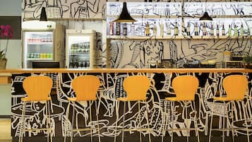 บาร์ (ในที่พัก)