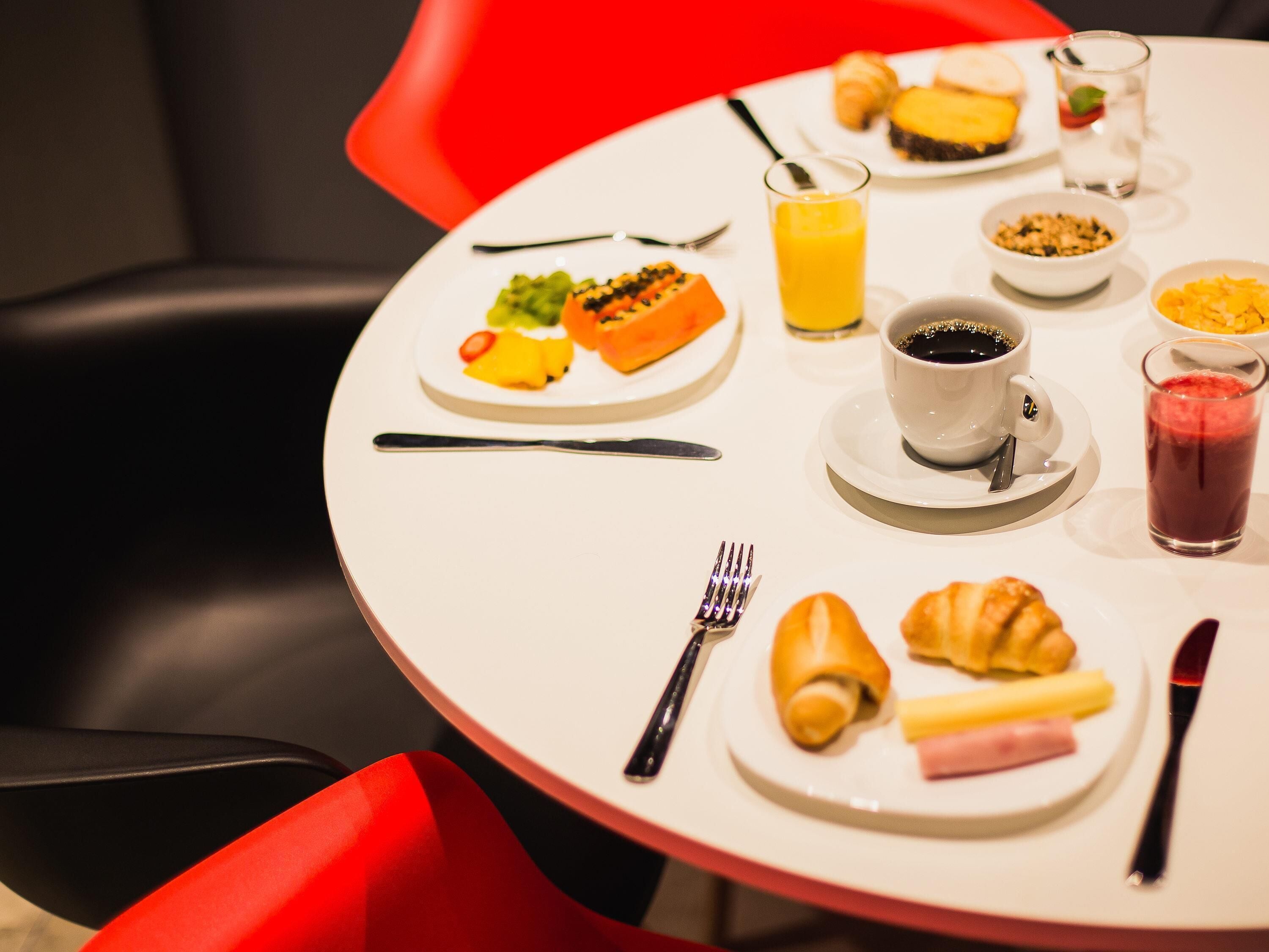 Breakfast area
