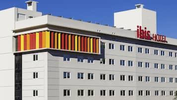 สแตนดาร์ดอพาร์ทเมนท์, เตียงใหญ่ 1 เตียง | เครื่องนอนระดับพรีเมียม, โต๊ะทำงาน, ห้องเก็บเสียง, Wi-Fi ฟรี