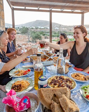 Ecotours - Theoxenia Suites & Apartments (Kasos)