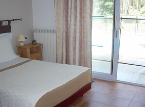 Camas extras/dobráveis (sobretaxa), Wi-Fi de cortesia