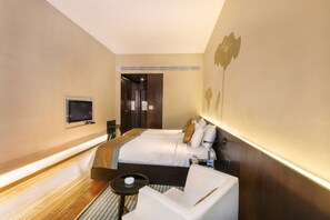 Executive Double or Twin Room, 1 Bedroom | Desk, rollaway beds, free WiFi