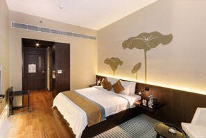 Quarto casal ou duplo executivo, 1 quarto | Escrivaninha, camas extras/dobráveis (sobretaxa), Wi-Fi de cortesia