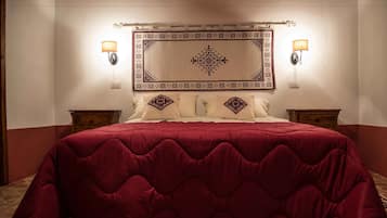 Standard Double Room, Patio | Individually furnished, free WiFi, bed sheets