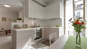 Apartment, 2 Bedrooms | Private kitchen | Fridge, microwave, oven, cookware/dishes/utensils - Strozzi Apartment By Home Sharing (Florence)