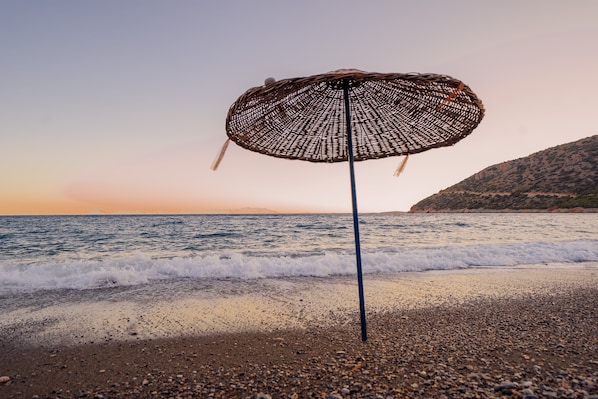 Una playa cerca, pesca