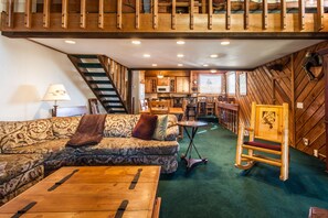 TV, fireplace, DVD player, stereo - Snowcreek #320 Spacious, 3 bedroom + loft in Snowcreek phase 2 . Sleeps 10. Amazing Views! (Mammoth Lakes)