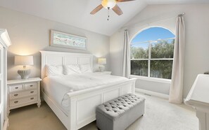 3 makuuhuonetta, silitysrauta/-lauta, Wi-Fi, vuodevaatteet