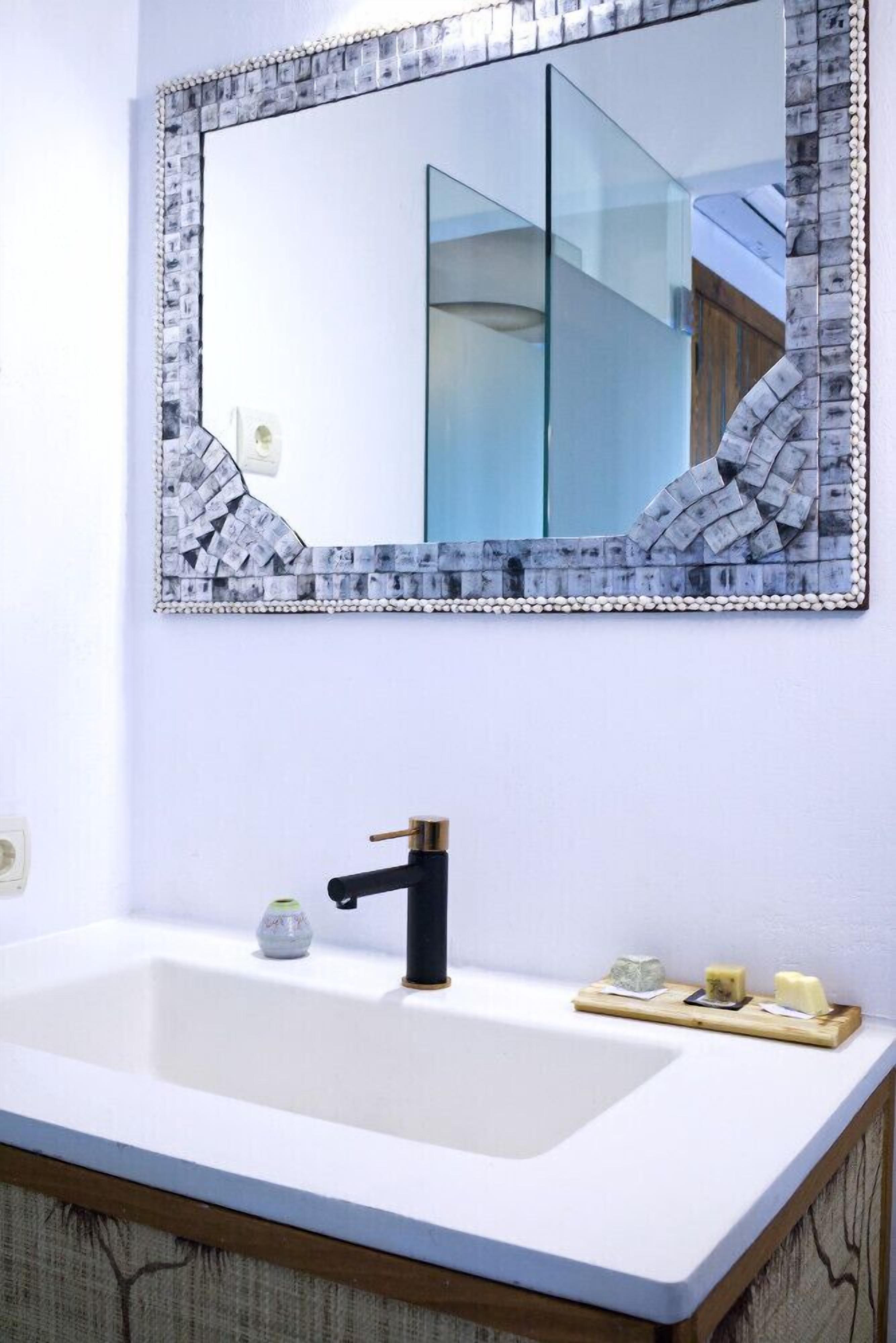 design double room, private bathroom | bathroom