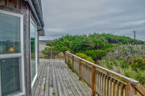 Moffett House ~ Bayshore