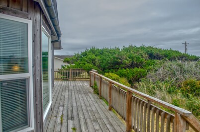 Moffett House - Bayshore