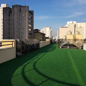 Rooftop terrace - Tapera Hostel (São Paulo)