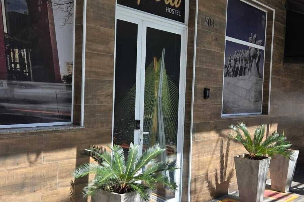 Tapera Hostel