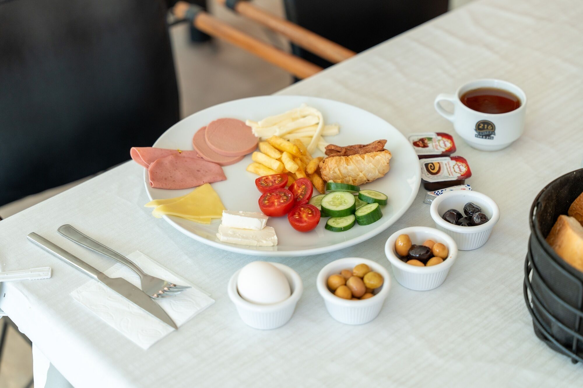 Breakfast buffet