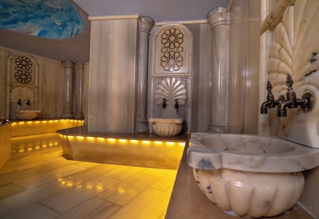 Sauna, hot tub, steam room, hot stone massages, deep-tissue massages