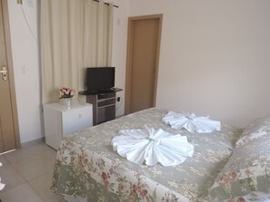Standard Apartment | 1 bedroom, minibar, free WiFi, bed sheets - Pousada Solar do Jabaquara (Paraty)